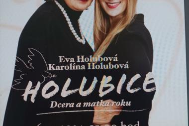 HOLUBICE - Evu Holubovou s dcerou Karolínou v Dambořicích 1